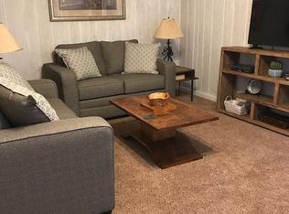 40 Linwood Ave W, Paramus, NJ 07652