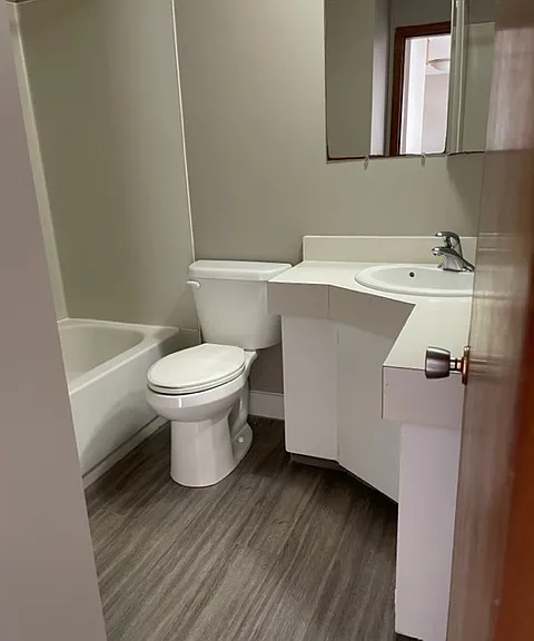 20 Spence St #2 — Photo 6