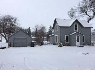 765 Missouri St, Toronto, SD 57268