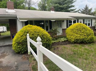 836 Brownsville Rd, Wernersville, PA 19565