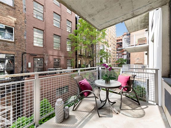 4th image of 50 W 15th St #3G