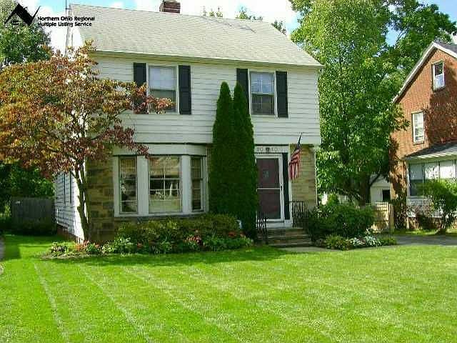 1st image of 2040 E 224th St