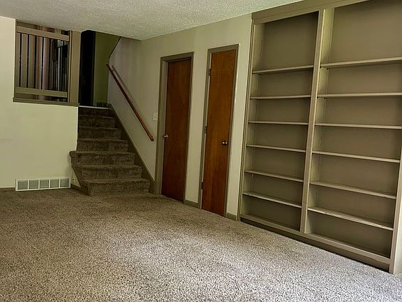 3rd image of 51 Saint Marys St APT B