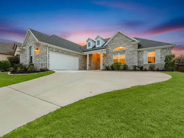 157 Fairweather Dr, Burleson, TX 76028