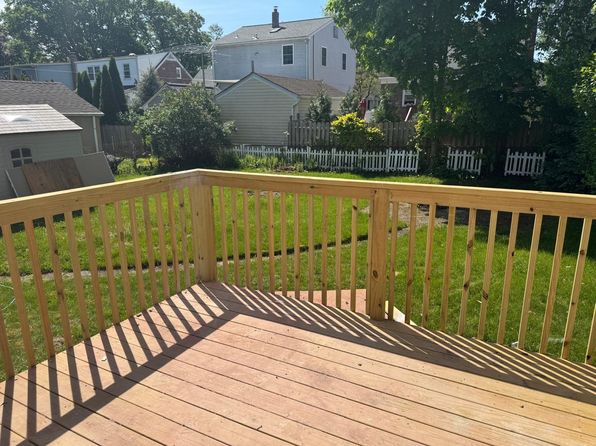 99 Forest Rd, Dumont, NJ 07628