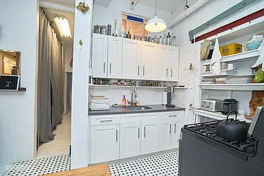 Rented by Citi Habitats