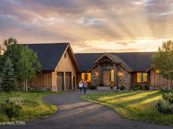 4 Powder Day Ln, Driggs, ID 83422