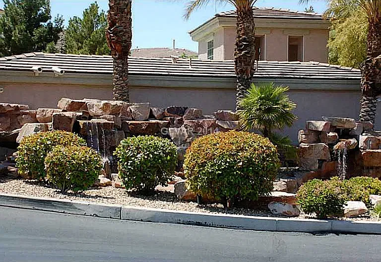 2 bed, 1038 sqft, $1,700 — Photo 4