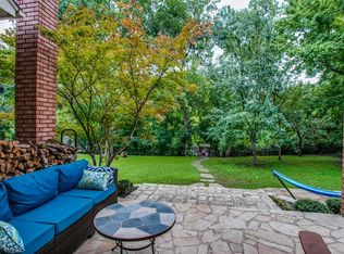 5832 Forest Bend Pl, Fort Worth, TX 76112