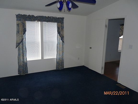 4th image of 32716 W MANRAD Drive