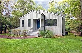 5th image of 29 Woodpink Dr