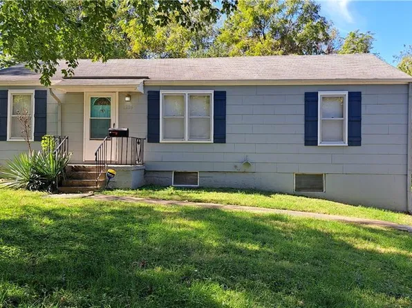 1234 S Claremont Ave, Independence, MO 64052