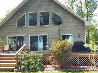 445 Lakewood Dr, East Tawas, MI 48730