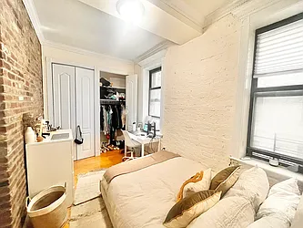 Rented by Century 21 Premier 