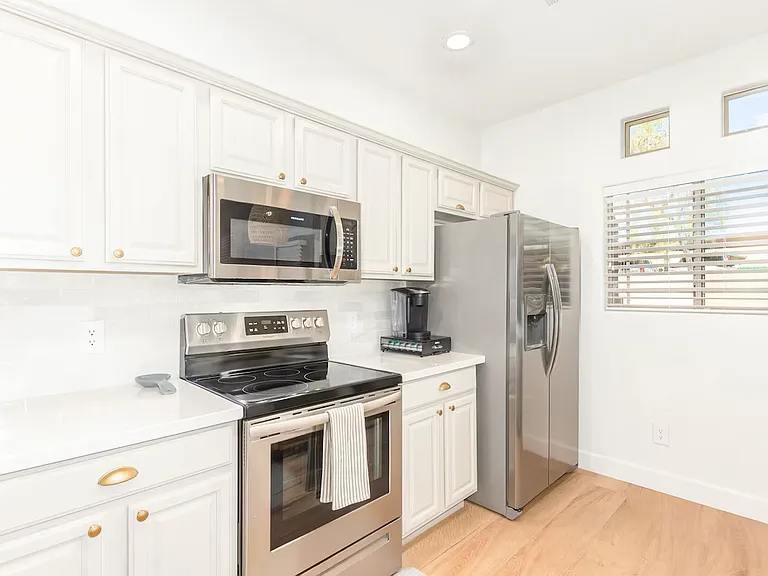 11500 E Cochise Dr #1060 — Photo 5