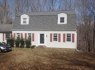 7609 Tiffany Ct, Clifton, VA 20124