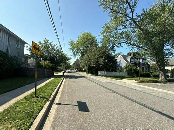 3rd image of 76 Driving Park Ave