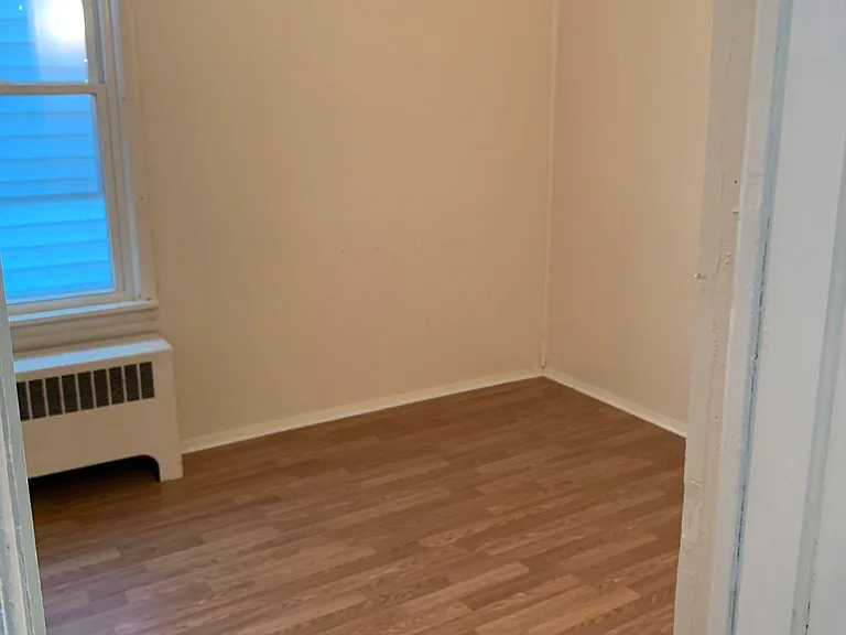 Bedroom #1