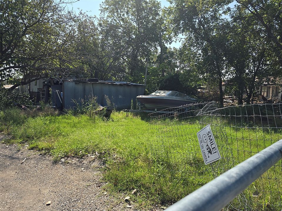 1st image of 2379 County Road 900