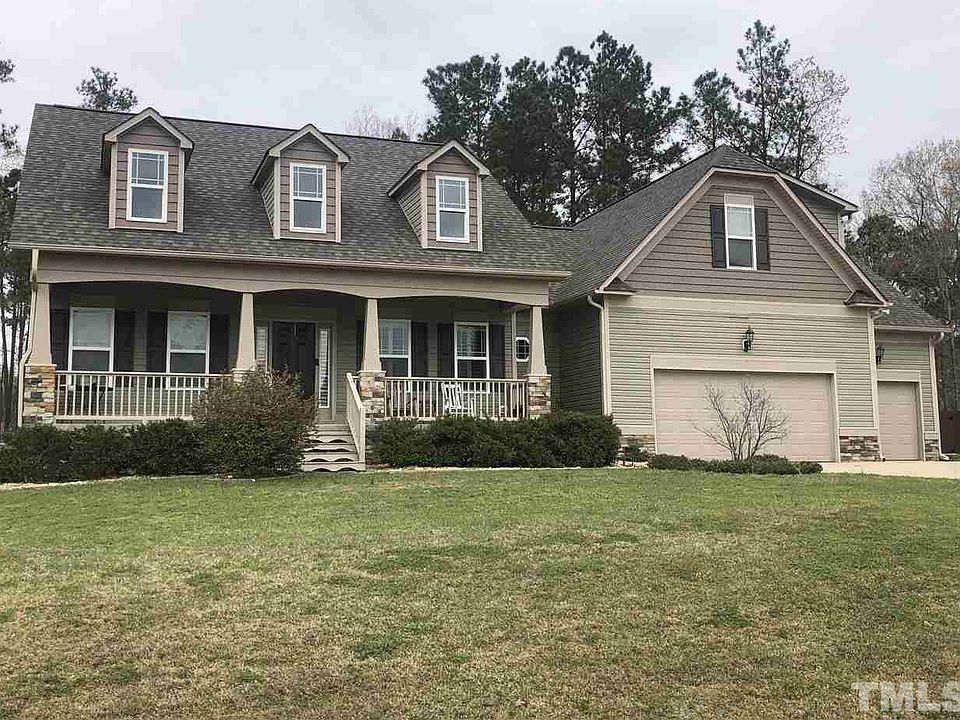 2nd image of 198 Hazelnut Ln