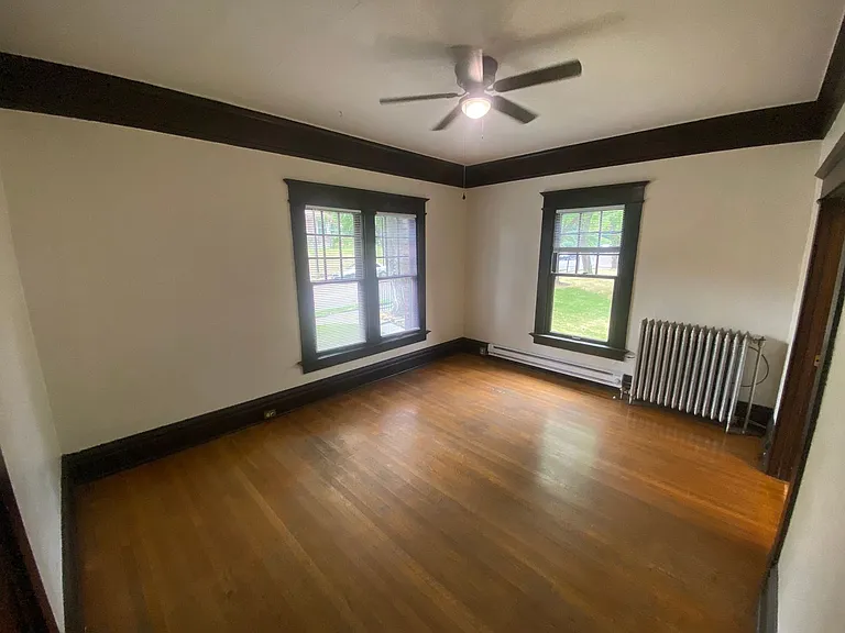 Jefferson Apartments — Photo 12
