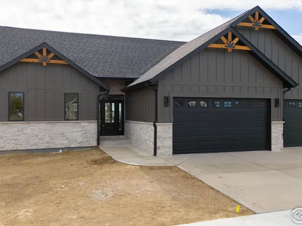 1271 Burt Ave, Berthoud, CO 80513