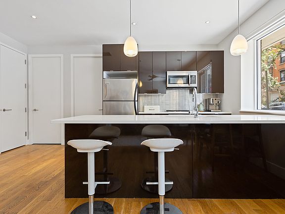2nd image of 432 Grand St APT 102