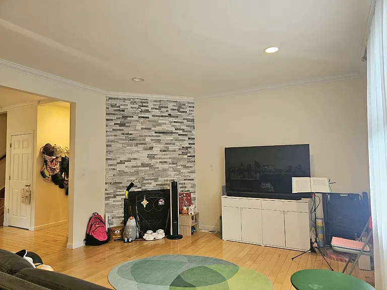 183 Tenafly Rd — Photo 8