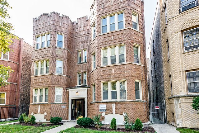 1st image of 8618 S Ingleside Ave #1N