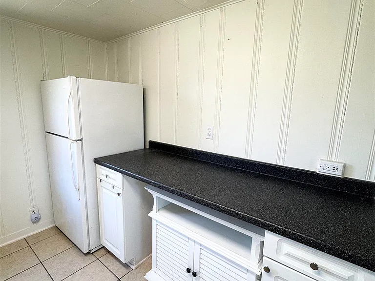 1318 Wilson Ave #A — Photo 9
