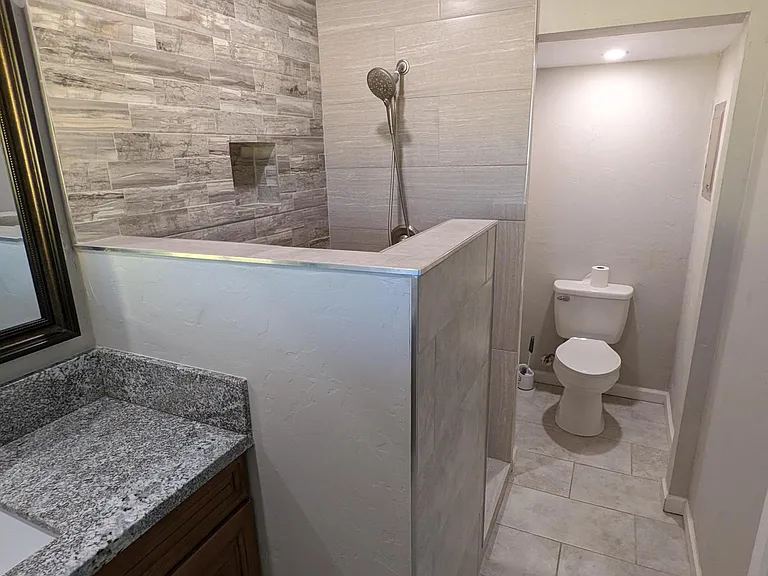 1062 W Ina Rd — Photo 31