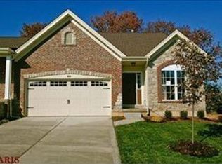 4 Windsor Ct, Saint Charles, MO 63301