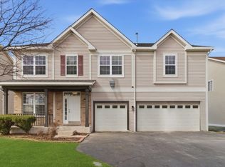 2511 Hennig Rd, Hampshire, IL 60140