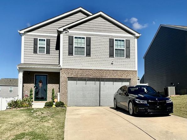 1605 Blue Velvet Ln
