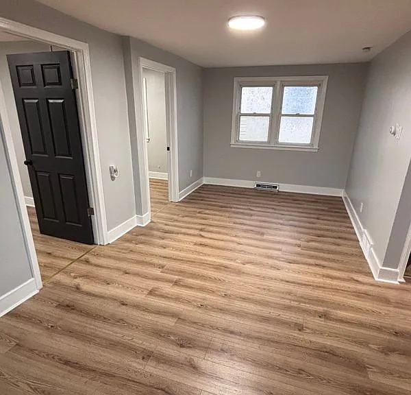8 Wagner Ave #2 — Photo 1