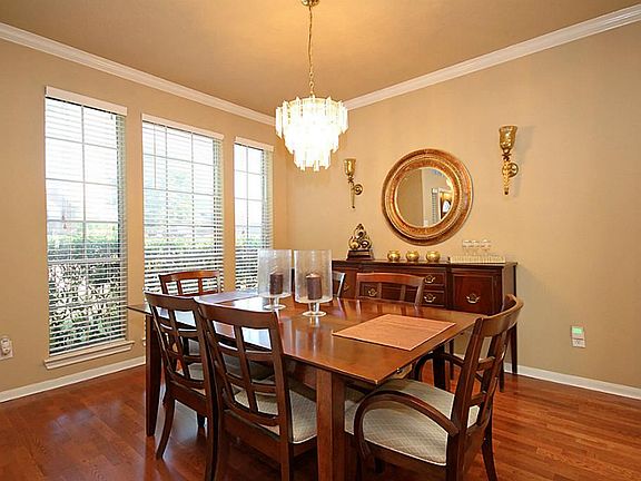 5th image of 2608 Piney Woods Dr