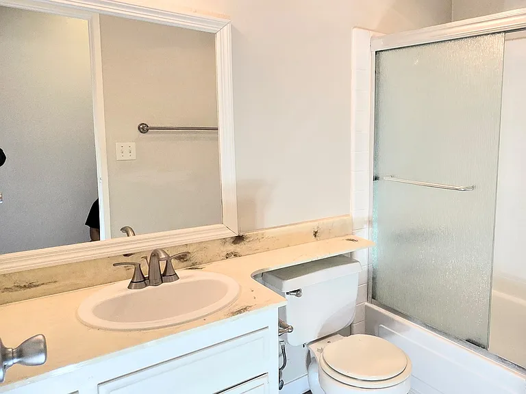 4525 Hamilton St #1 — Photo 20
