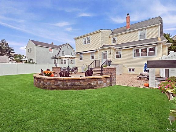 4th image of 2546 Hicks Street