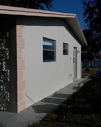 5th image of 2850 NW 18th Ct