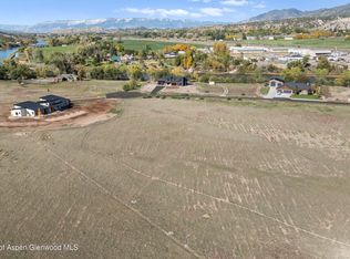 32 Rapids View Ln, New Castle, CO 81647