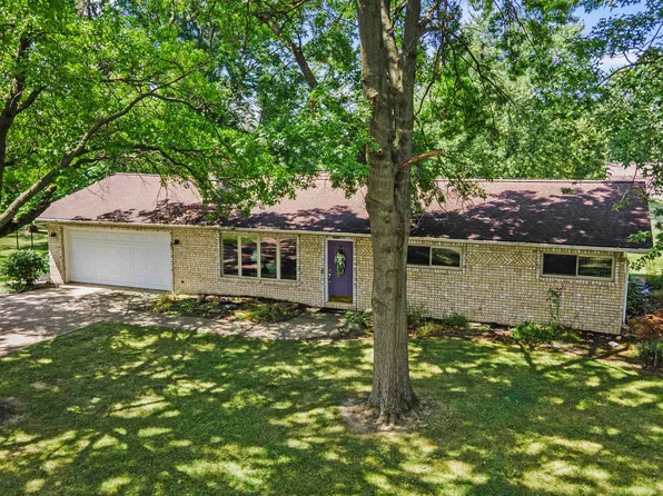 11427 Gongwer Dr, Fort Wayne, IN 46845