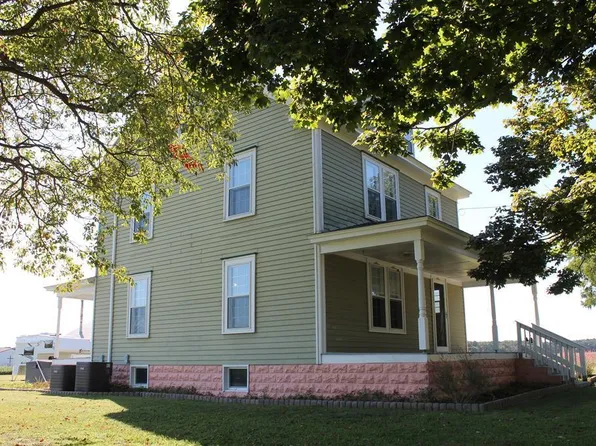 30076 Hopeland Rd, Bloxom, VA 23308