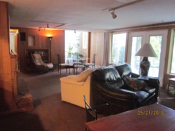 3rd image of 10525 N College Cir Unit B