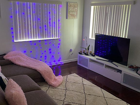 5th image of 3264 Coral Lake Ln
