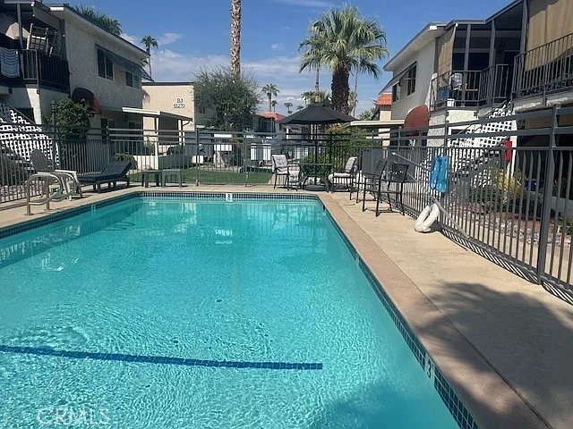 3 bed, 950 sqft, $2,095 — Photo 4