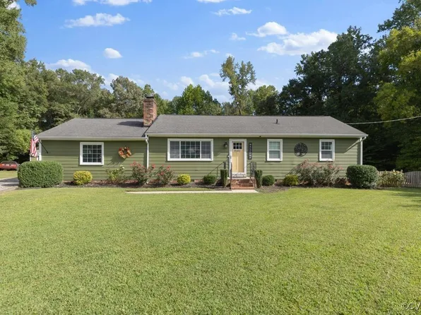 8401 Firethorne Ln, North Chesterfield, VA 23237