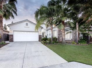 8151 N Paula Ave, Fresno, CA