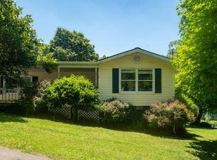 1301 Sorrenta Rd, Big Stone Gap, VA 24219
