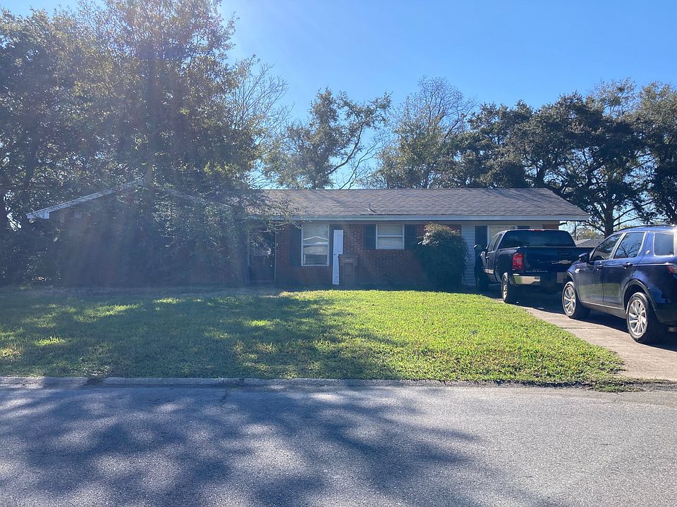 1st image of 1003 Alverado Dr