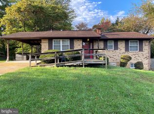 10902 Phillips Dr, Upper Marlboro, MD 20772